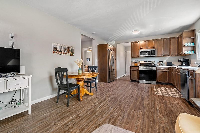 Furnished Finder property 511766_1 photo 7