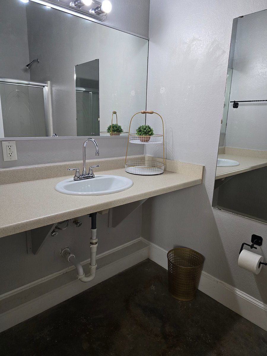 Furnished Finder property 511823_3 photo 6
