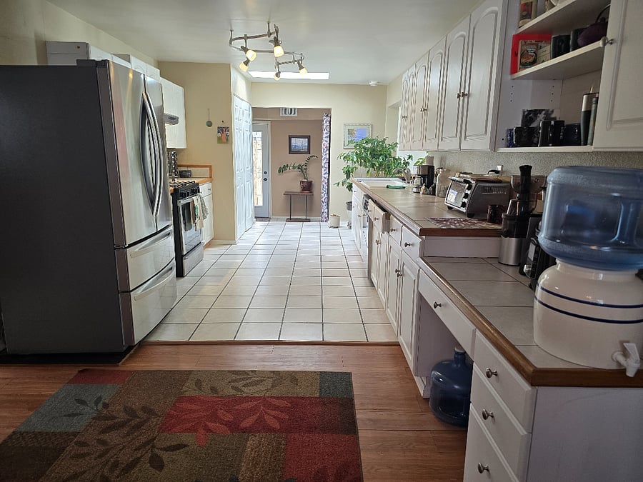 Spacious Kitchen