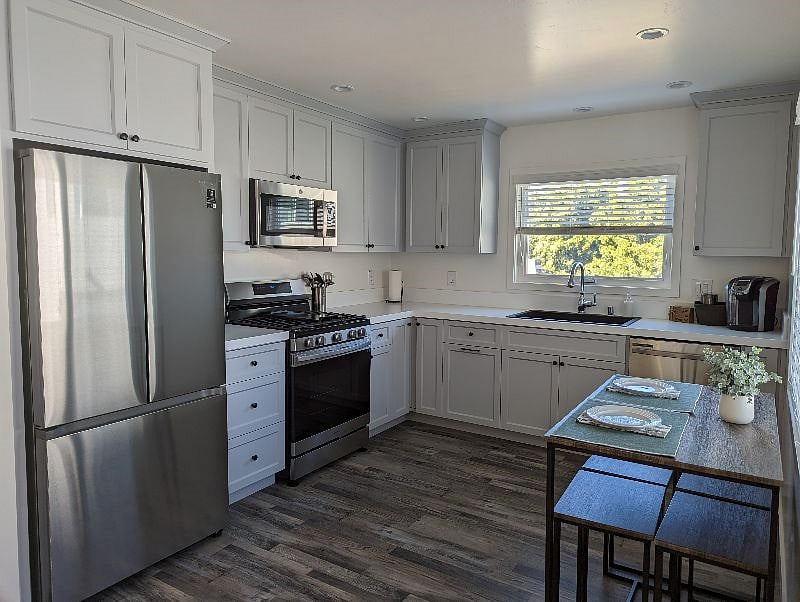 Furnished Finder property 511901_1 photo 3