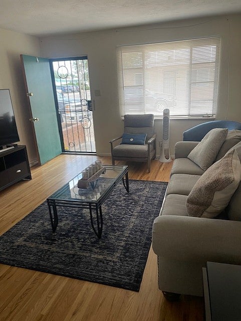 Furnished Finder property 511911_1 photo 2