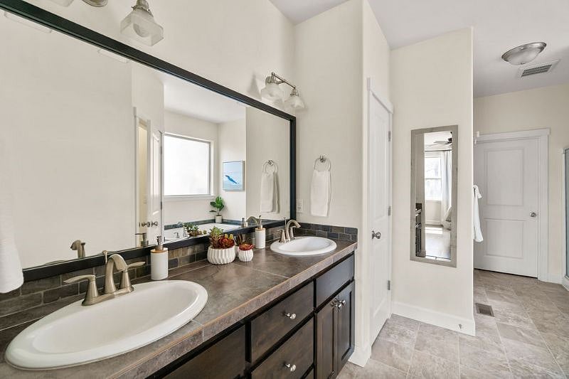 Furnished Finder property 512134_1 photo 18