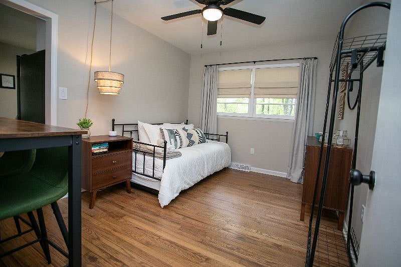 Furnished Finder property 512138_1 photo 16