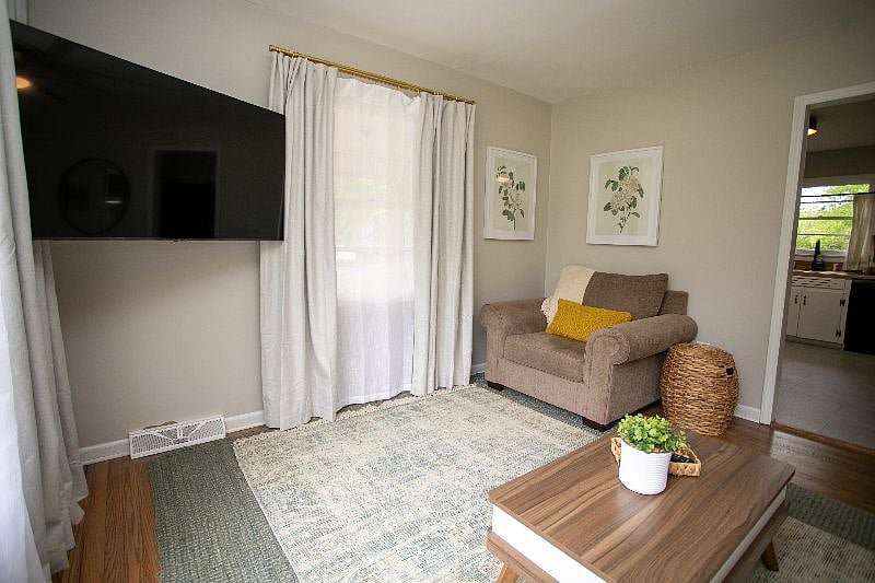 Furnished Finder property 512138_1 photo 30