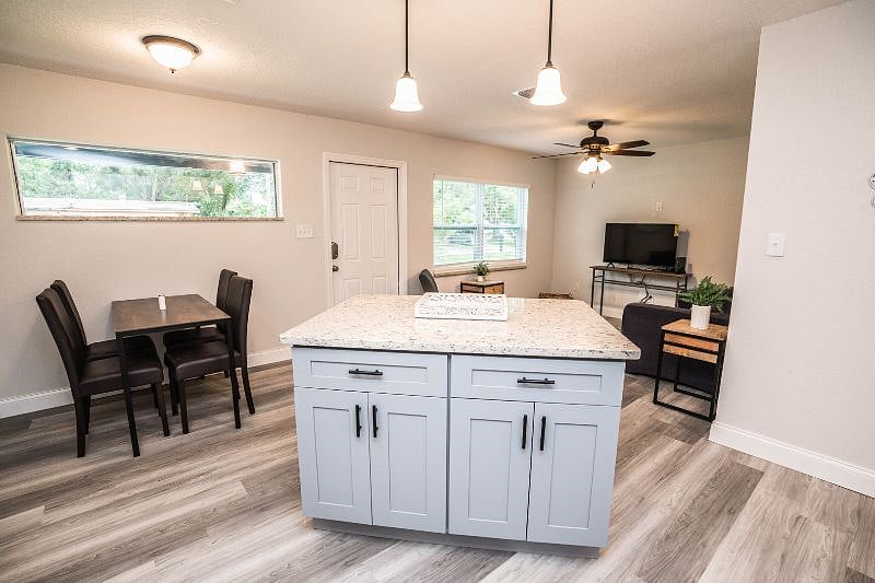 Furnished Finder property 512170_1 photo 15