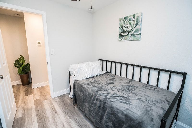 Furnished Finder property 512170_1 photo 16