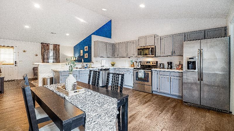 Furnished Finder property 512191_1 photo 7