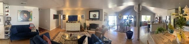 Livingroom.