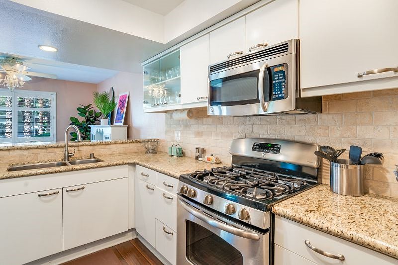 Furnished Finder property 512274_1 photo 8