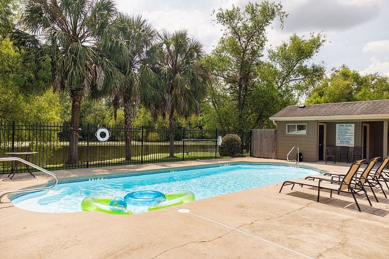 Furnished Finder property 512309_1 photo 20