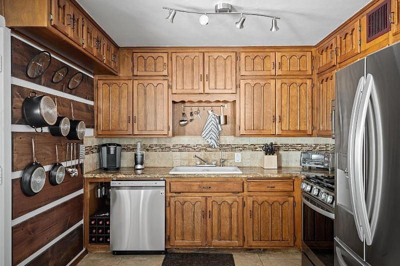Furnished Finder property 512380_1 photo 9