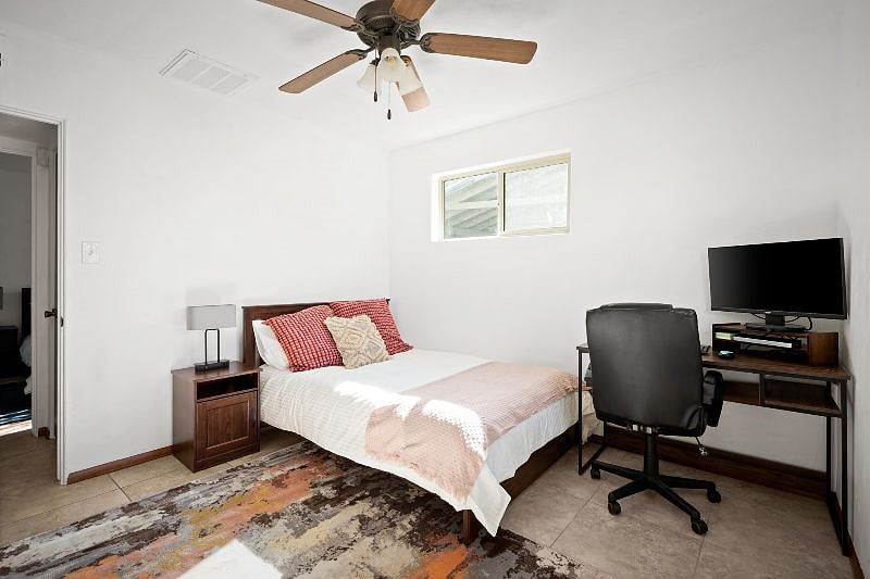 Furnished Finder property 512380_1 photo 15