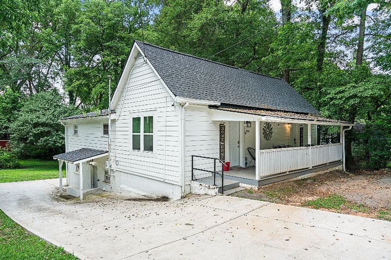 Furnished Finder property 512396_1 photo 13