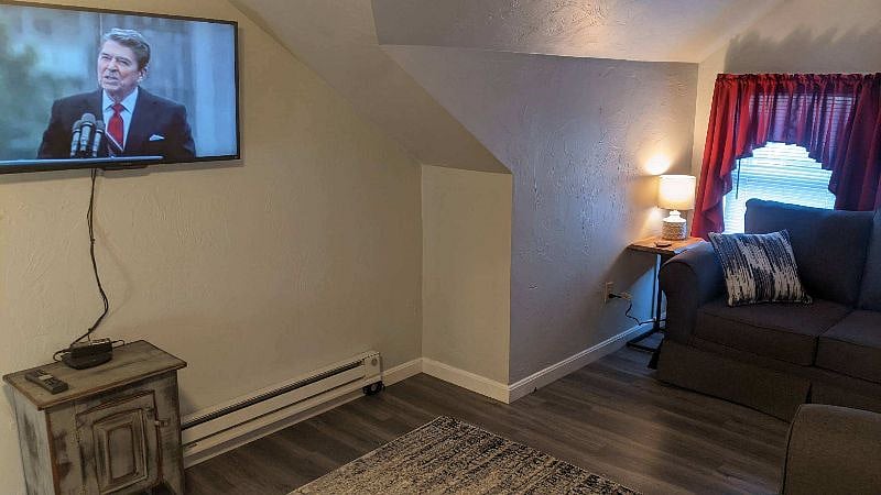 Furnished Finder property 512413_1 photo 24