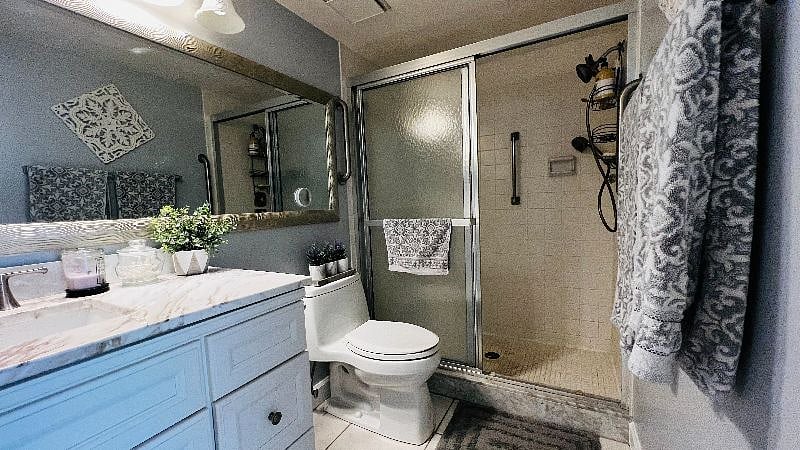 Master Bathroom from Door