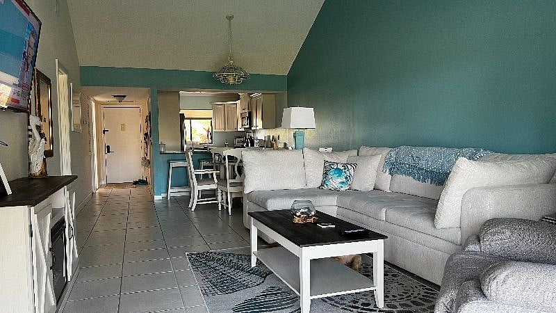 Family room, Dining Room, Kitchen