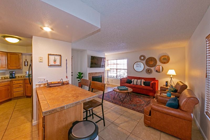 Furnished Finder property 512474_1 photo 1