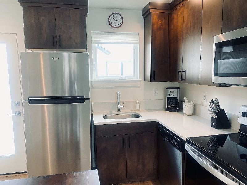 Furnished Finder property 512475_1 photo 3