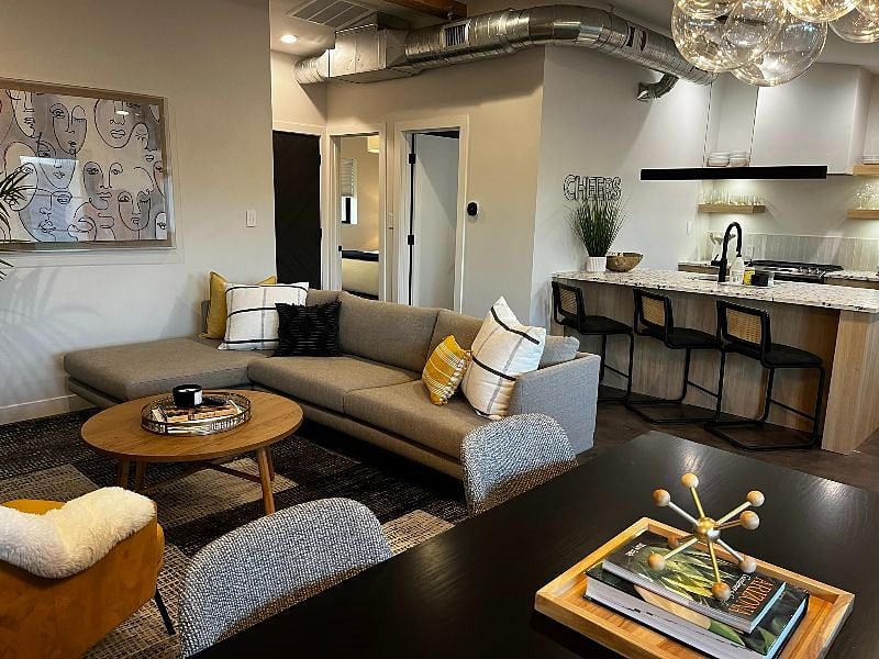 Furnished Finder property 512504_1 photo 13