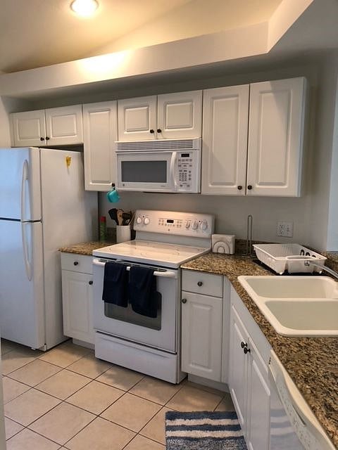 Furnished Finder property 512530_1 photo 16