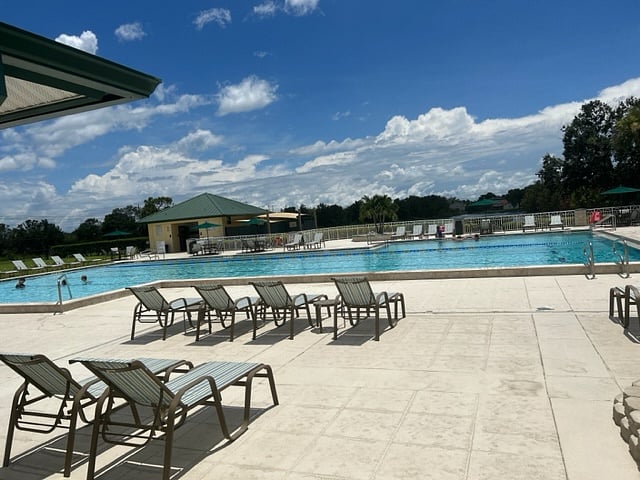 Furnished Finder property 512530_1 photo 33