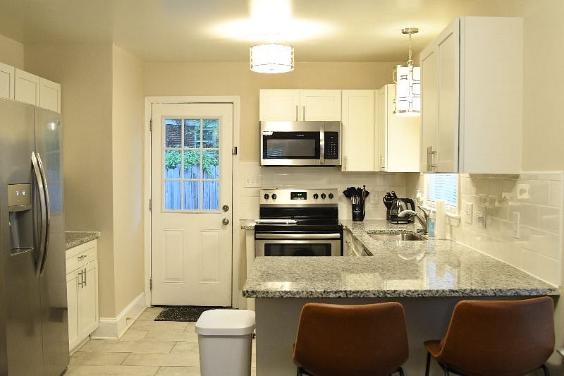 Furnished Finder property 512599_1 photo 2