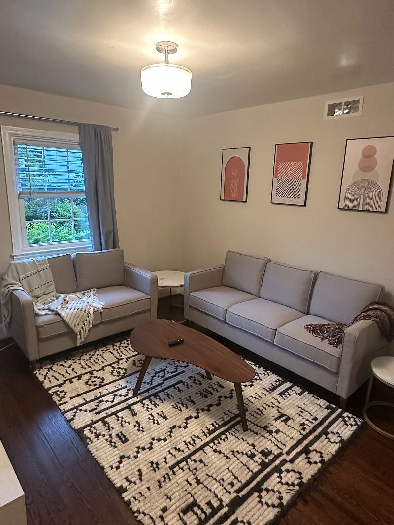 Furnished Finder property 512599_1 photo 13