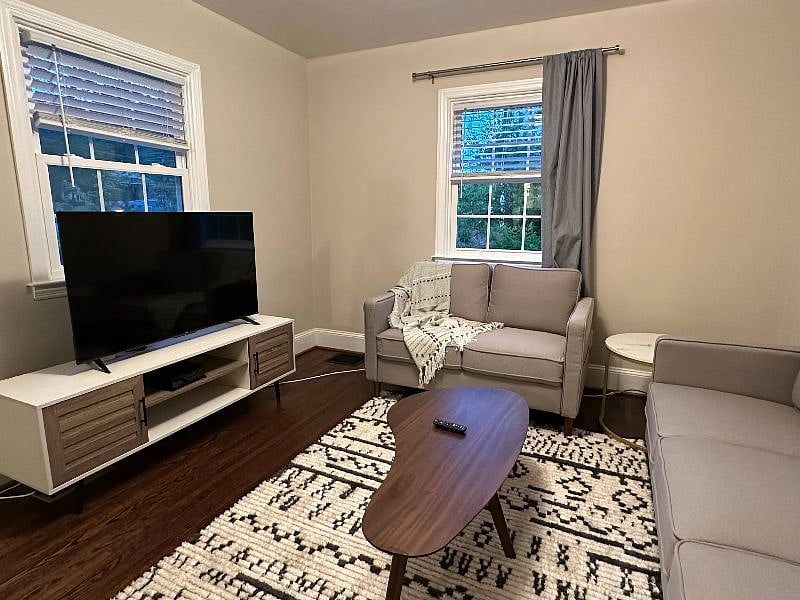 Furnished Finder property 512599_1 photo 14