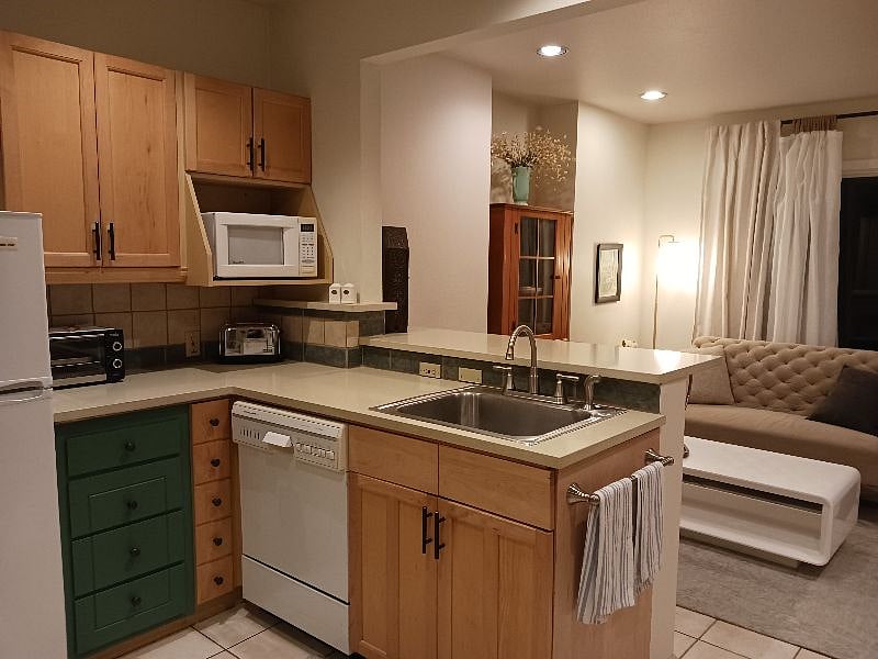Furnished Finder property 512652_1 photo 20
