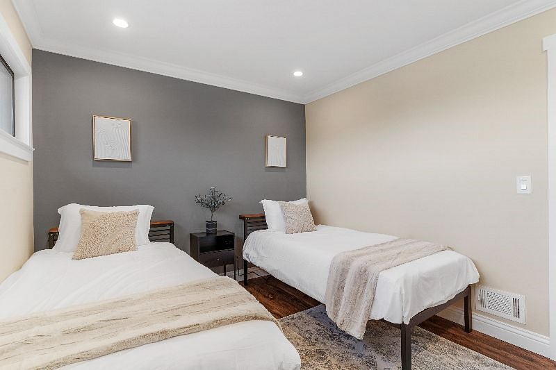 Furnished Finder property 512729_1 photo 12