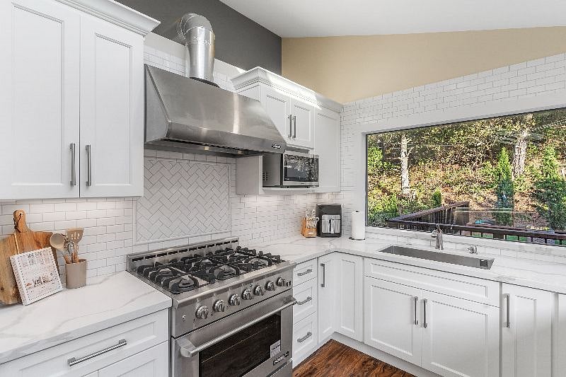Furnished Finder property 512729_1 photo 26