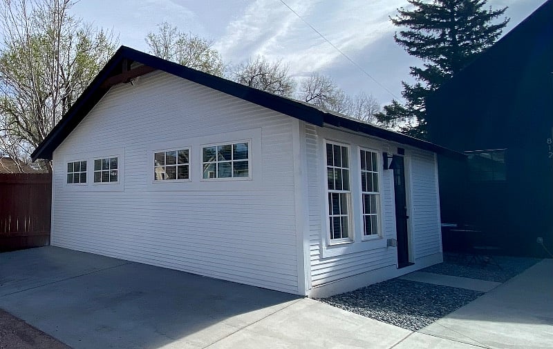 The Wheelhouse - cozy, quiet living in the heart of Colorado Springs.