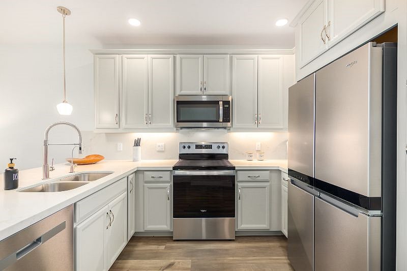 Furnished Finder property 512768_1 photo 7