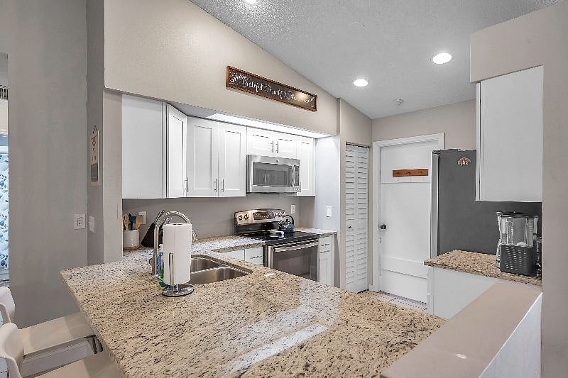Furnished Finder property 512780_1 photo 31