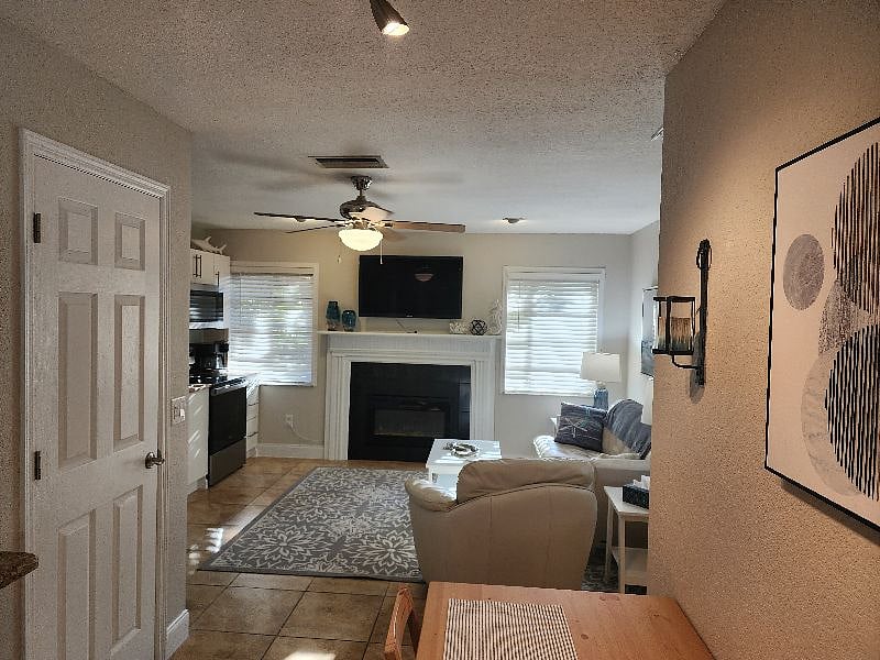 Furnished Finder property 512819_1 photo 9