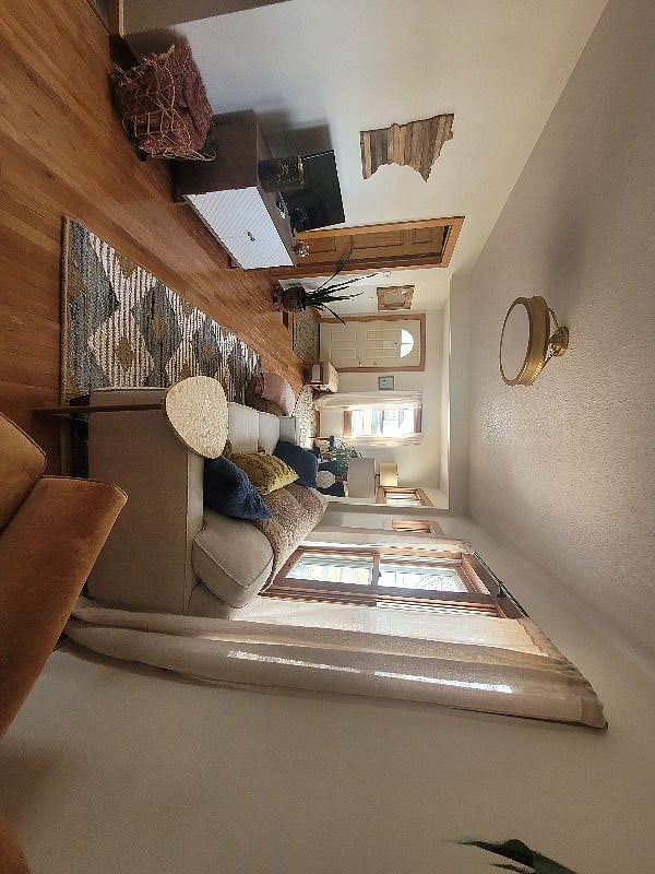 Furnished Finder property 512822_1 photo 3