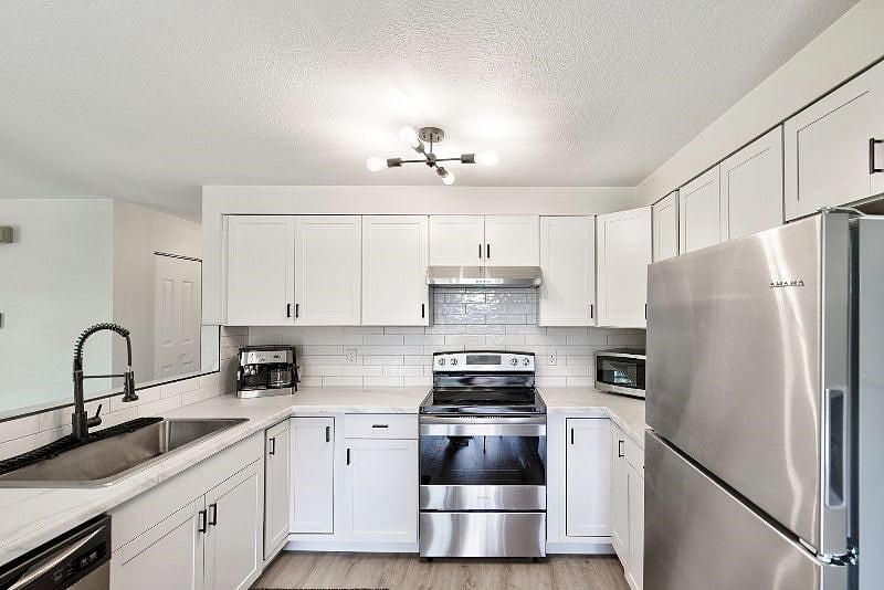 Furnished Finder property 512884_1 photo 1