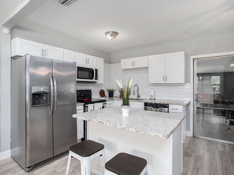 Furnished Finder property 512890_1 photo 13