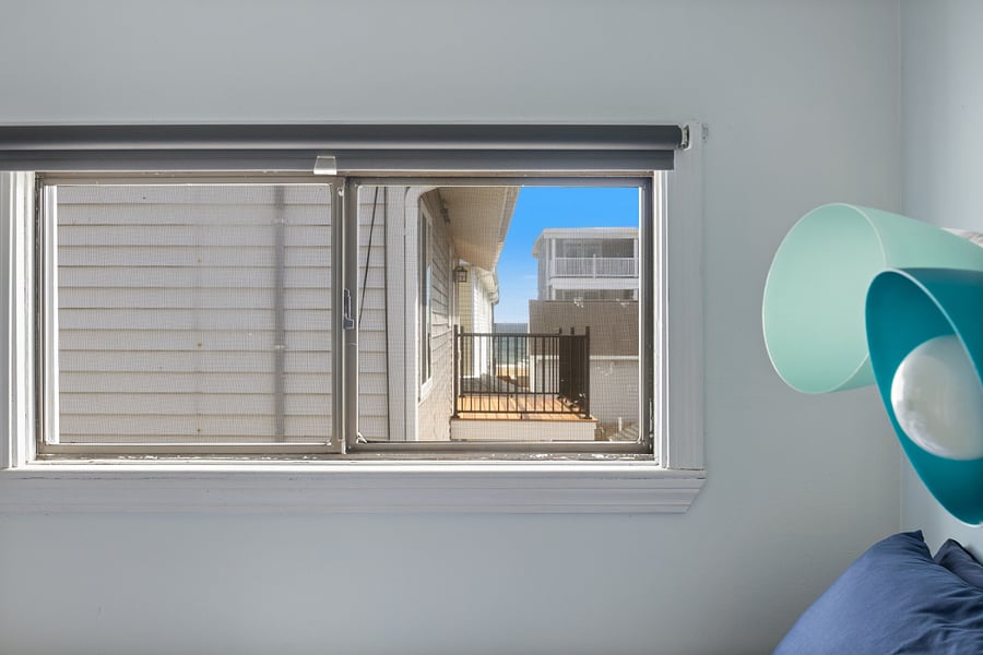 Ocean view, Second floor, twin bedroom/laundry room