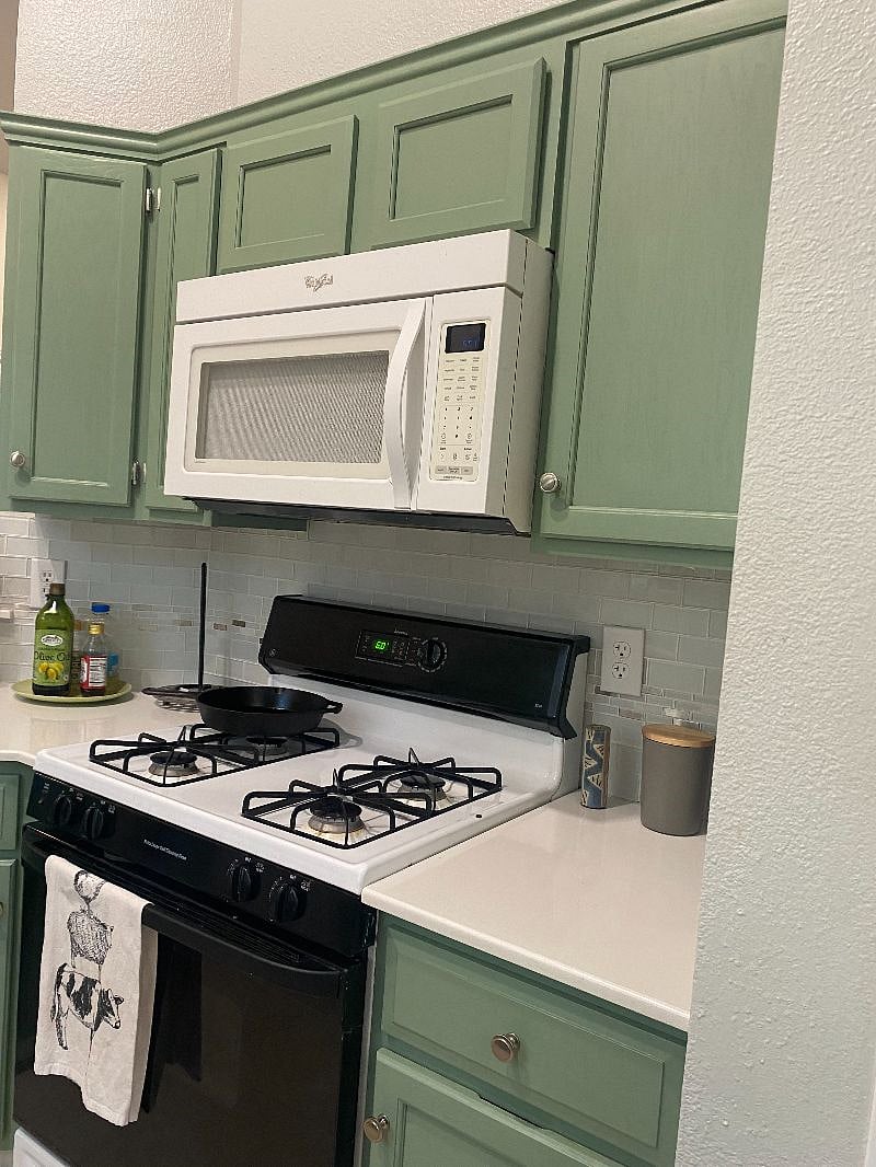 Furnished Finder property 512903_1 photo 11