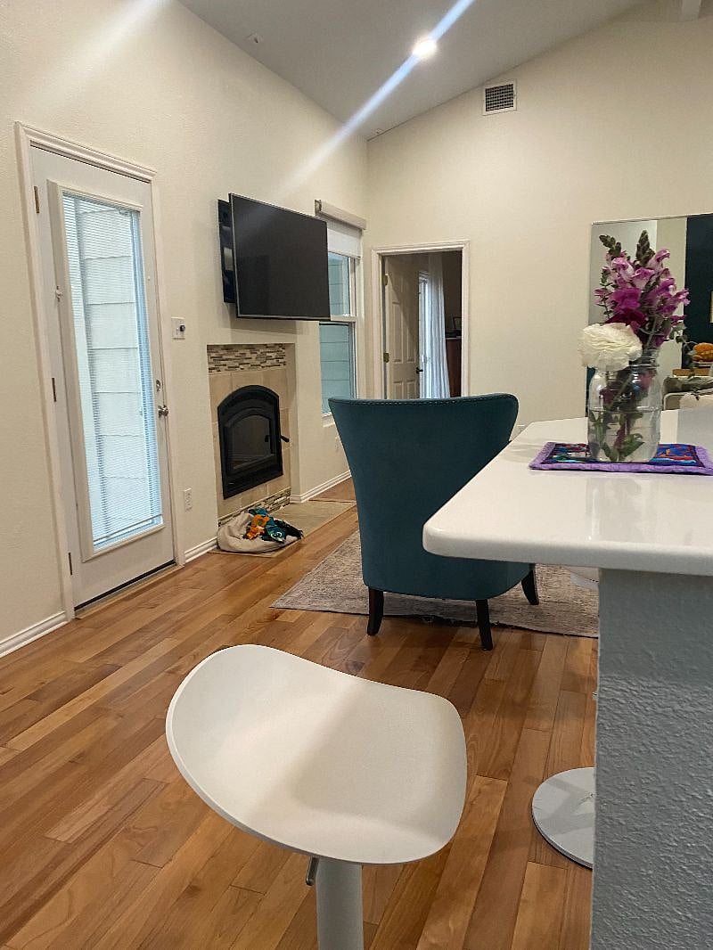 Furnished Finder property 512903_1 photo 8