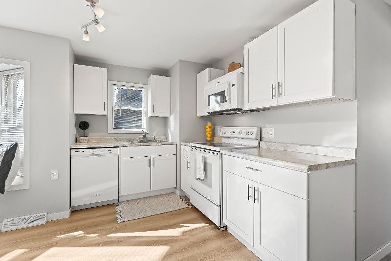 Furnished Finder property 512912_1 photo 7