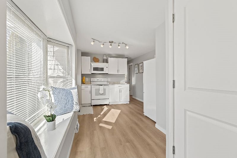 Furnished Finder property 512912_1 photo 9