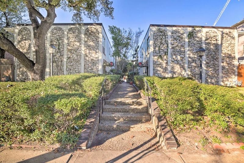 Furnished Finder property 512978_1 photo 23
