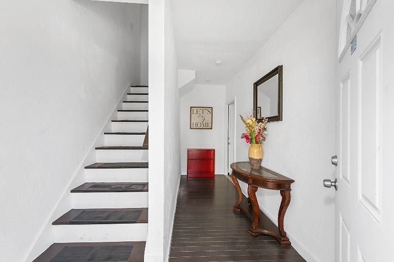 Furnished Finder property 513029_1 photo 28