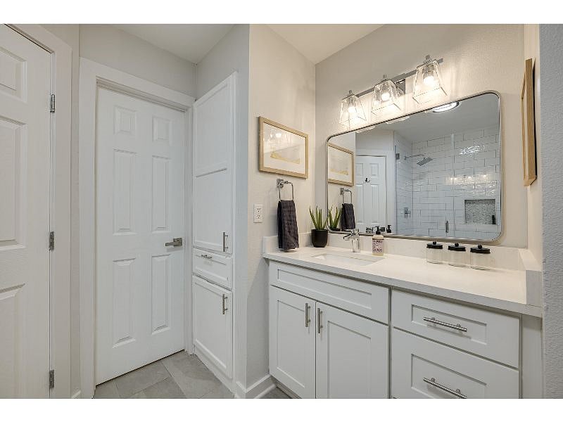 Furnished Finder property 513060_1 photo 25