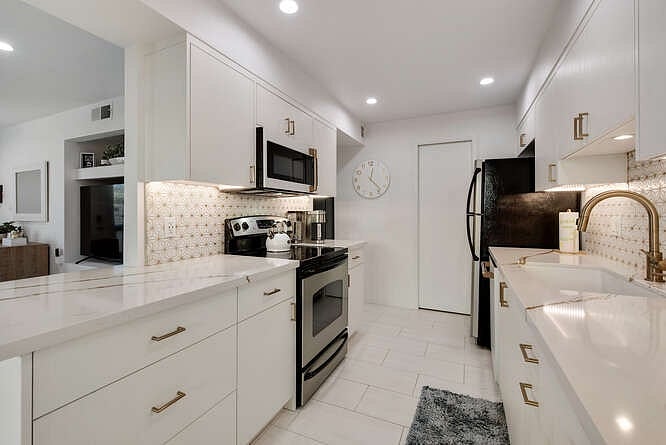Furnished Finder property 513080_1 photo 28