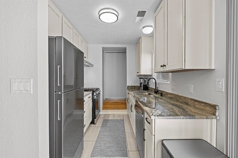 Furnished Finder property 513111_1 photo 9