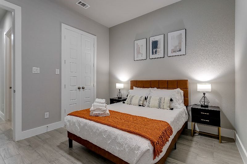Furnished Finder property 513175_1 photo 32