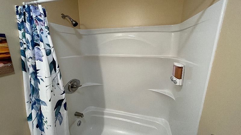 Main bathroom--shampoo, conditioner, and body wash provided